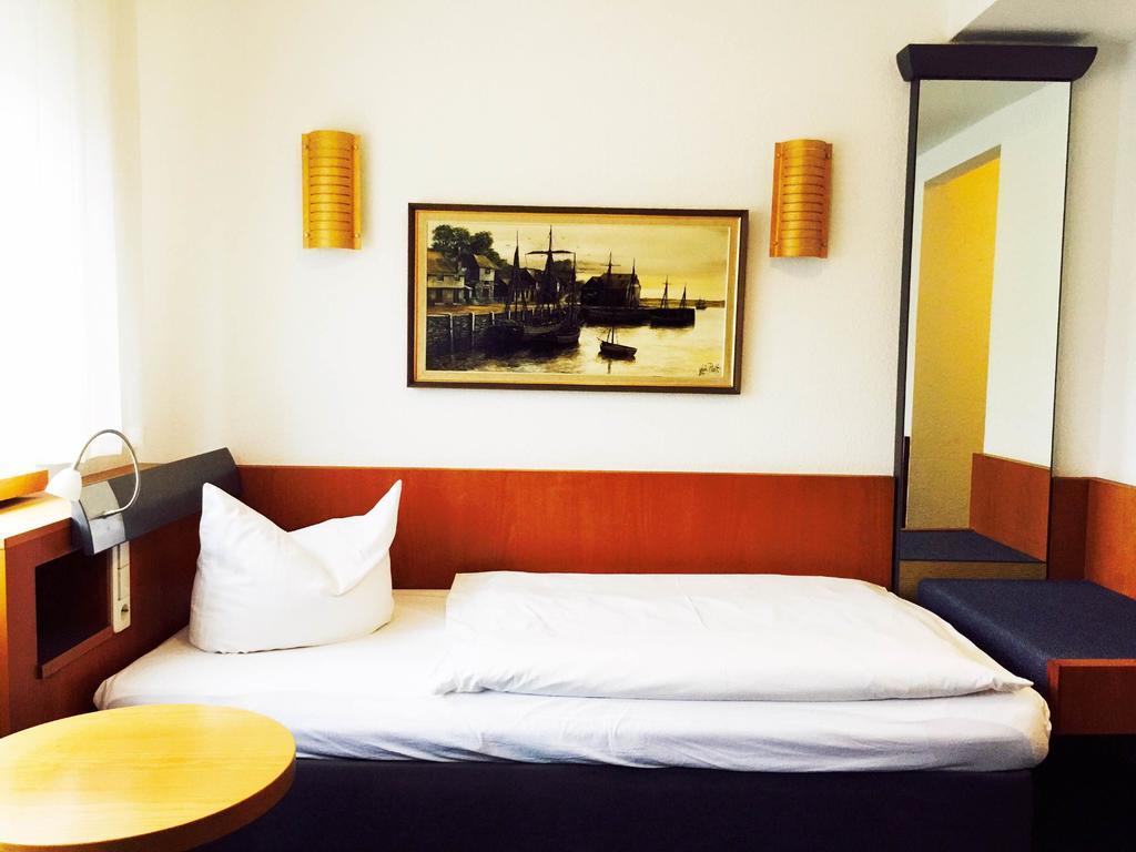 Hotel Imperial Wuppertal Buitenkant foto